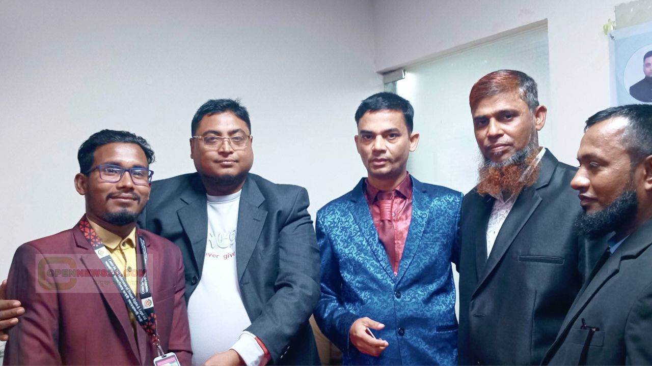 দলীয় রাজনীতিতে অর্থের প্রভাব ও নিরপেক্ষতার সংকট: অরাজকতার আশঙ্কায় উদ্বিগ্ন সচেতন মহল